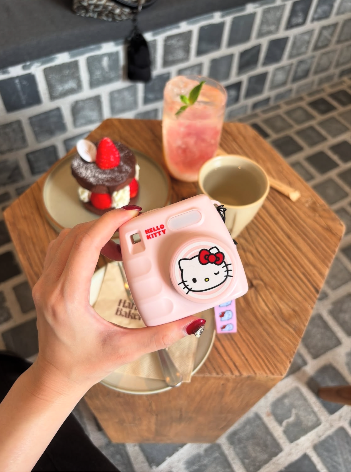 Yashica Hello Kitty Mini Digital Camera - Pink