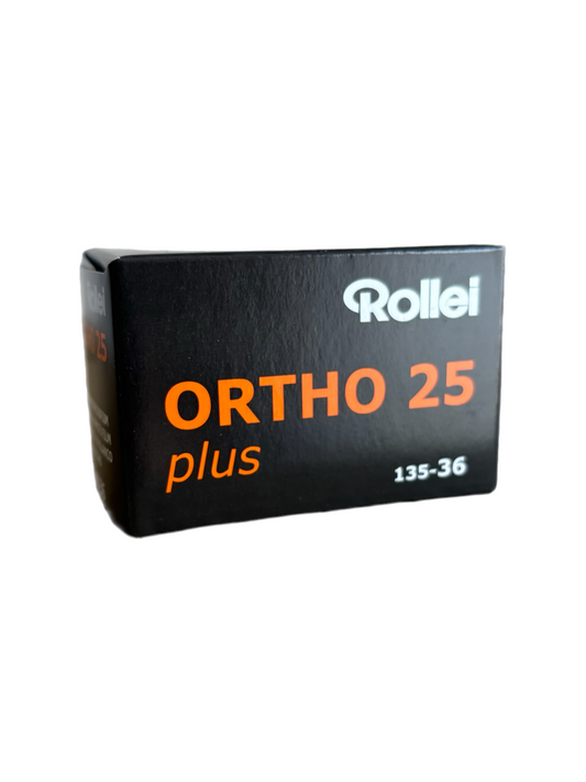 Rollei Ortho 25 Plus B&W 36 Exposure
