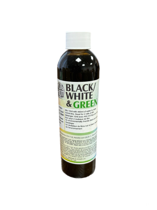 Flic Film Black, White & Green Developer 250ml (50 Rolls)