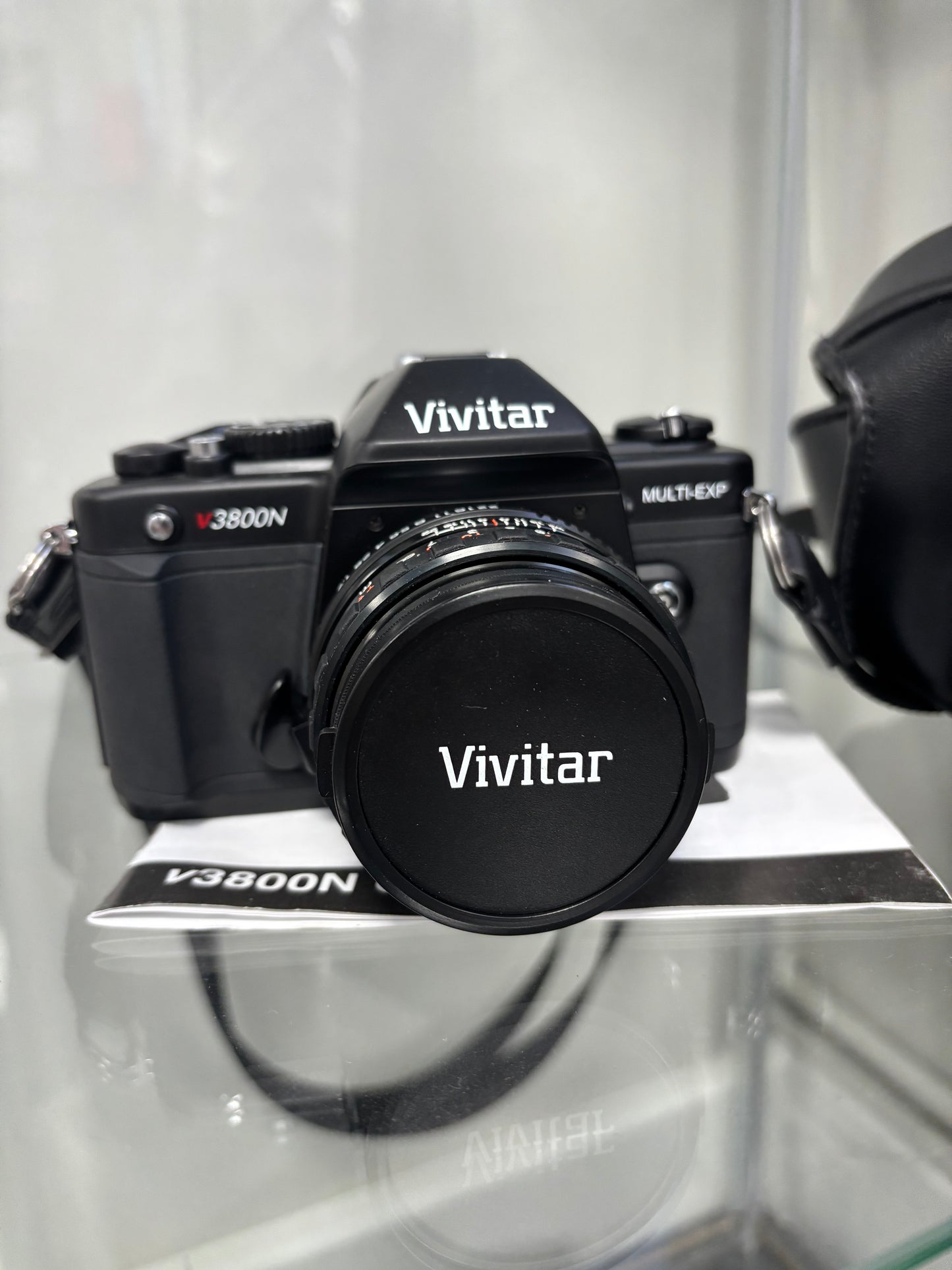 Vivitar V3800N Film Camera 35mm - Like New condition