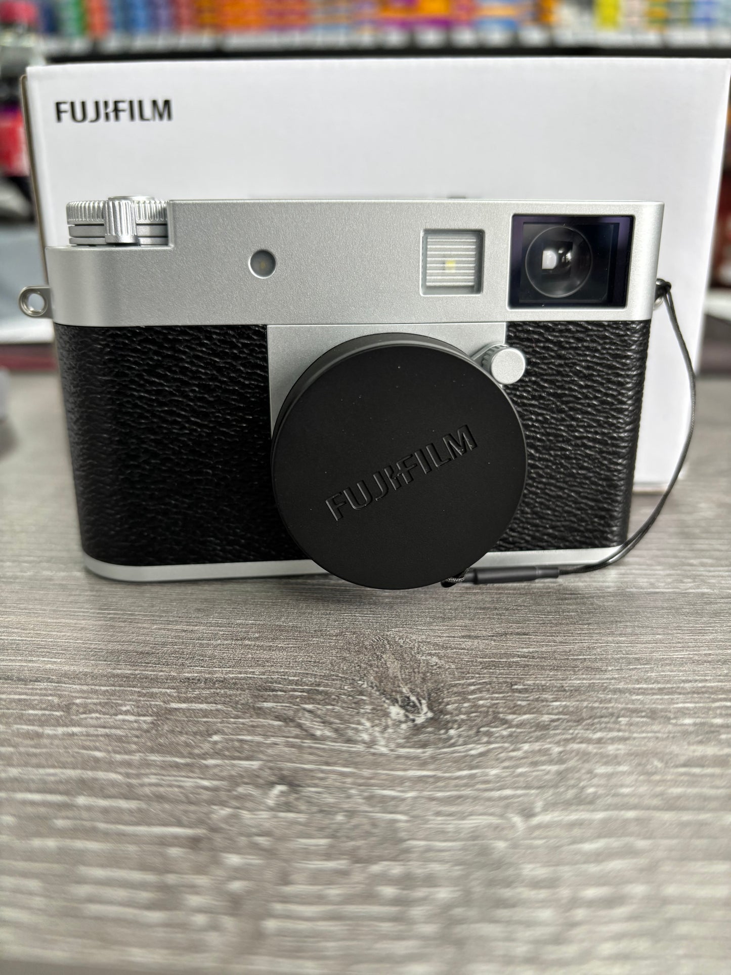 Fujifilm X-Half - Silver Argent - Almost New with Lexar 64GB SD Card