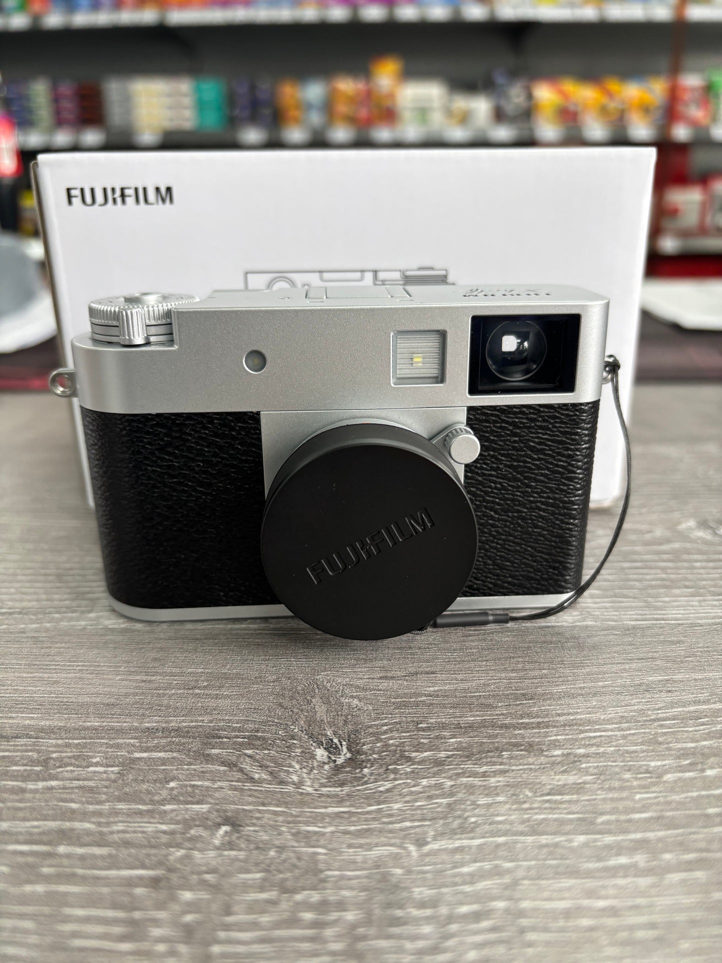 Fujifilm X-Half - Silver Argent - Almost New with Lexar 64GB SD Card
