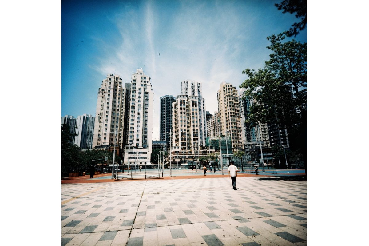 Lomography LomoChrome 92 Sun-Kissed 400 ISO 120 Film