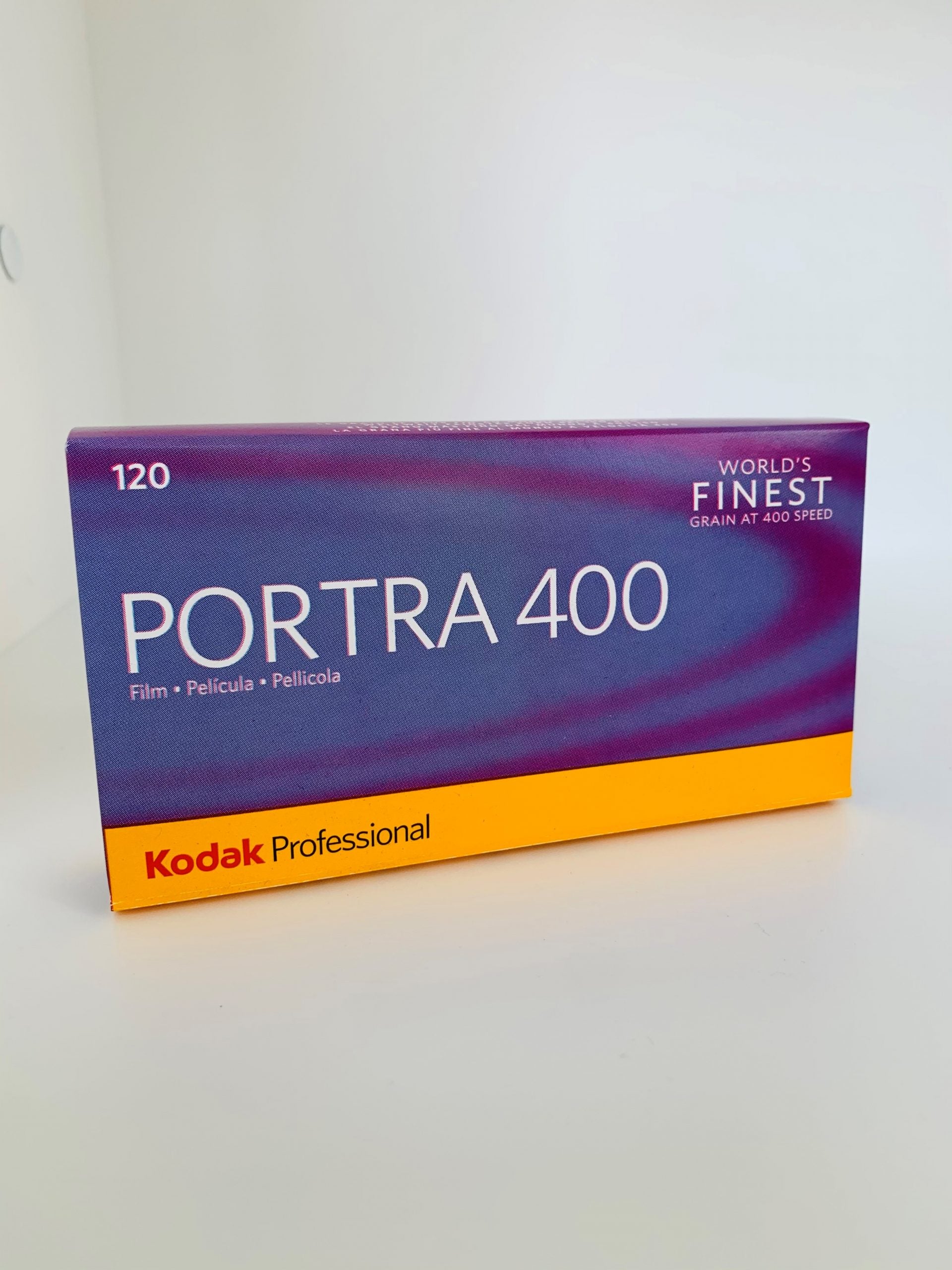 Kodak Portra Pro 400 120 5-pack - World's finest grain high-speed color negative film, exceptional sharpness and saturation.