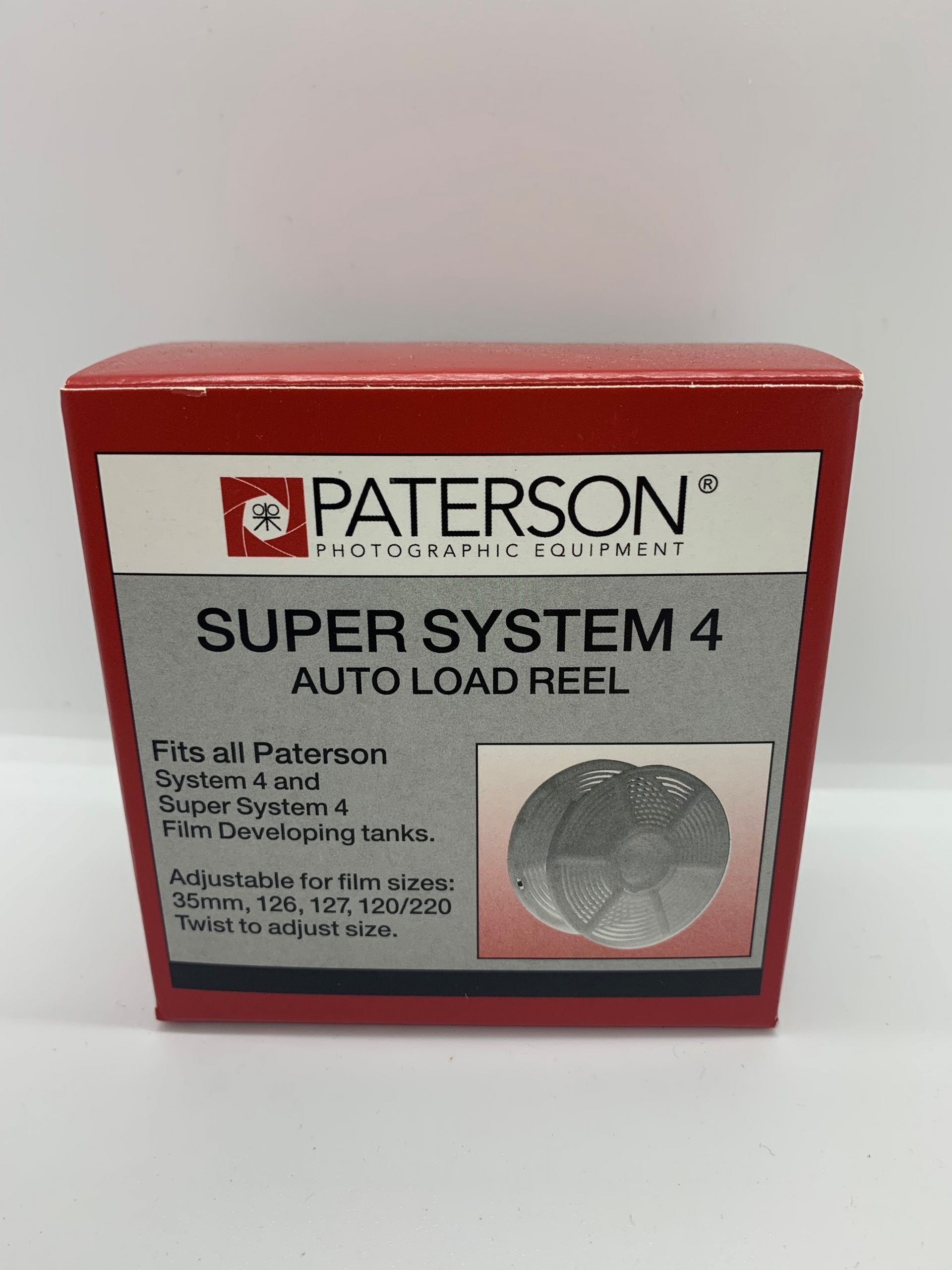 Paterson Auto-Load Reel for Paterson Super System 4 Tanks. Adjustable for 35mm, 127, and 120 film. Easy loading with twin ball ratchet system.